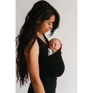 Lalabu Women's Soothe Babywearing Sleeveless Tank Shirt Black Small Maternity